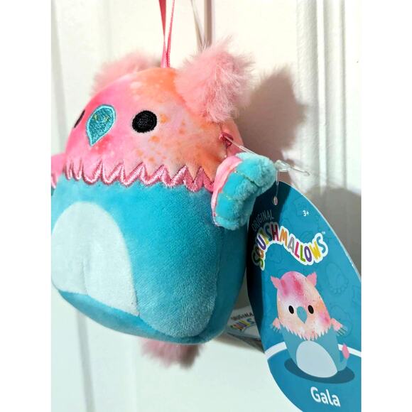 Squishmallow Gala the 4-inch Griffon Plush Christmas Ornament, S4 #1383 - Picture 7 of 7